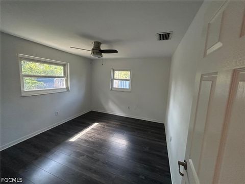 Tiny photo for Fort Myers, FL 33907 (MLS # 2026019103)