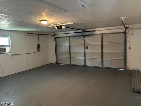 Tiny photo for Fort Myers, FL 33907 (MLS # 2026019103)