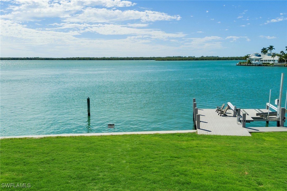 1028 W Inlet Drive