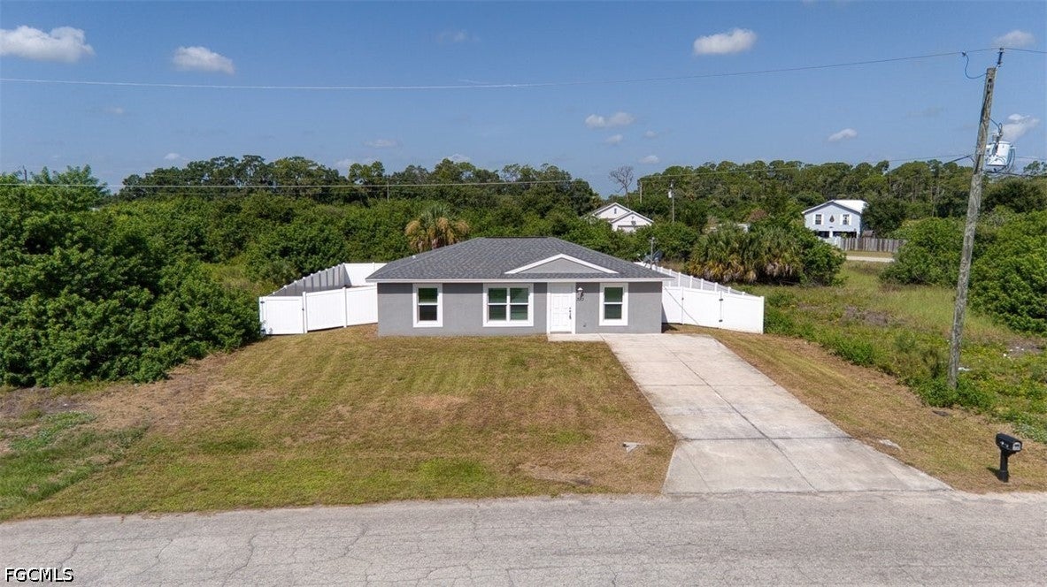 3113 Pebble Lane