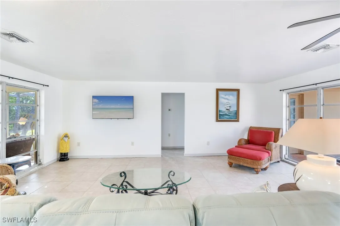 Sanibel, Florida 33957, United States, 3 Bedrooms Bedrooms, ,2 BathroomsBathrooms,Residential,Active,20855