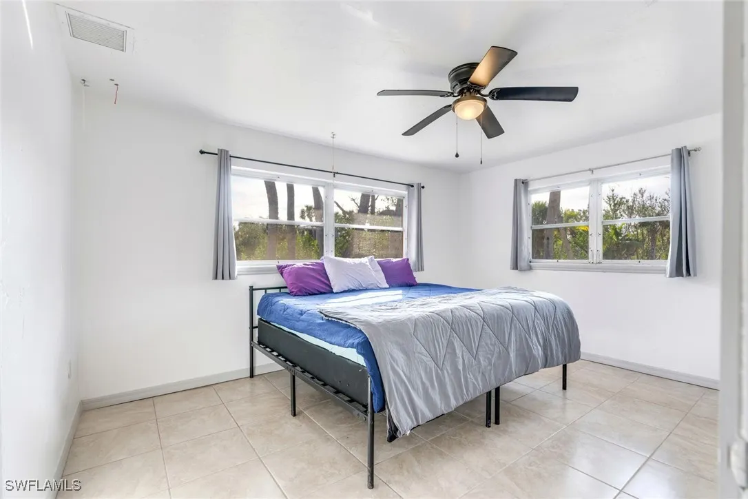 Sanibel, Florida 33957, United States, 3 Bedrooms Bedrooms, ,2 BathroomsBathrooms,Residential,Active,20855