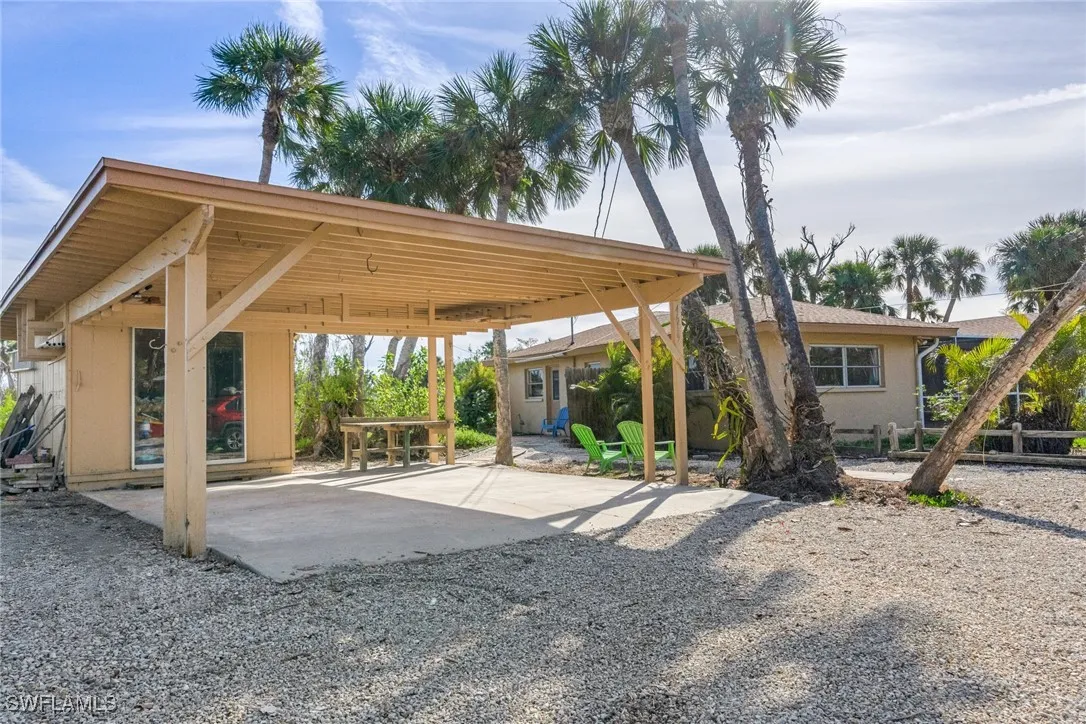 Sanibel, Florida 33957, United States, 3 Bedrooms Bedrooms, ,2 BathroomsBathrooms,Residential,Active,20855