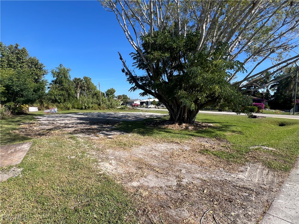 4683 Duera Mae Drive