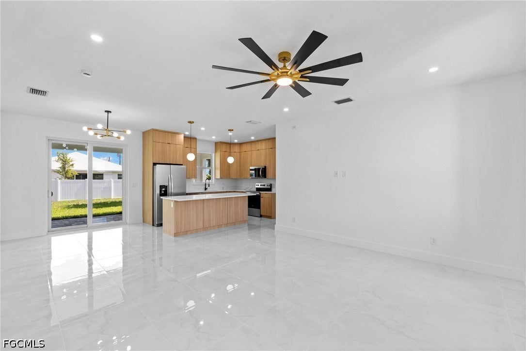 1337 NE 33rd Street