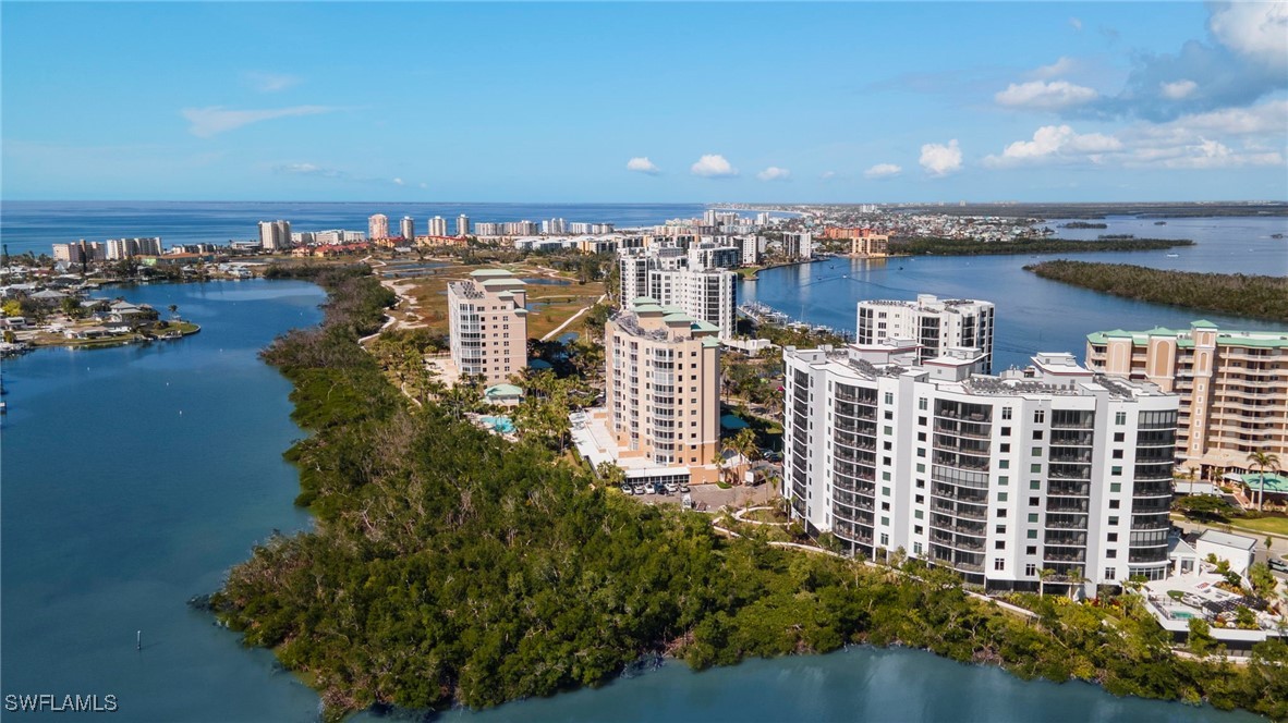 4142 Bay Beach Lane 601