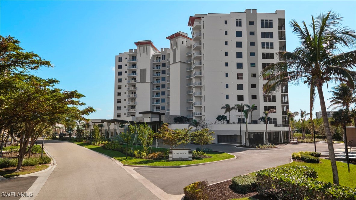 4142 Bay Beach Lane 601