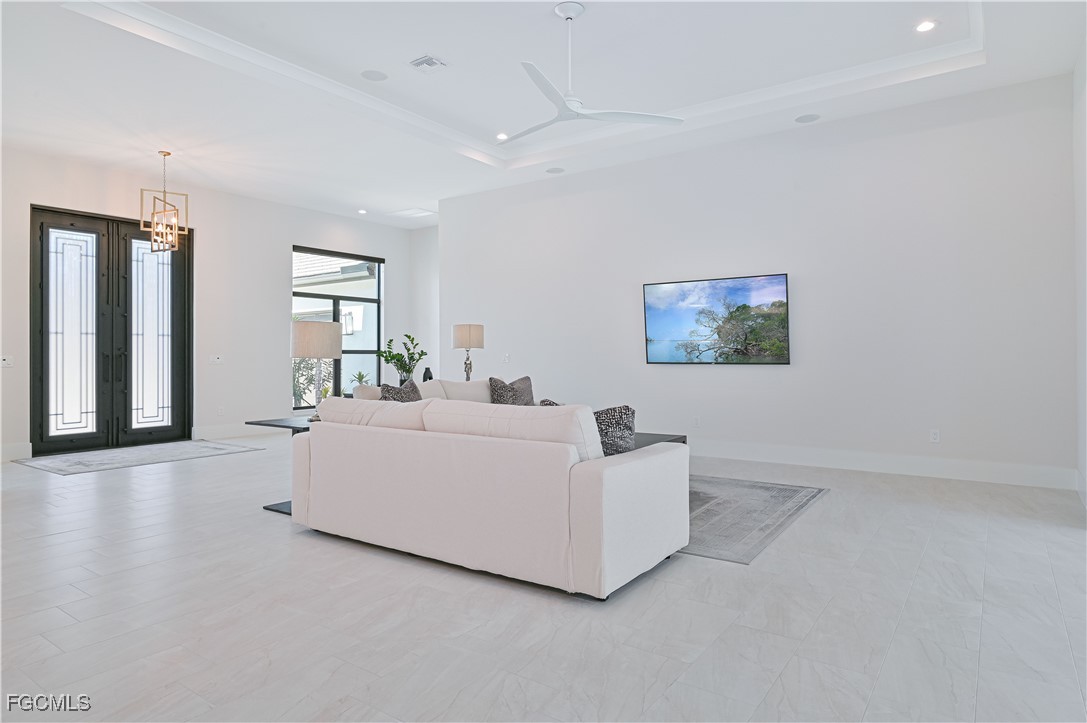 6087 Tarpon Estates Boulevard