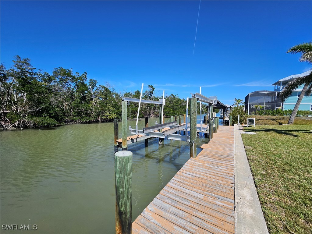 175 Tropical Shores Way 177