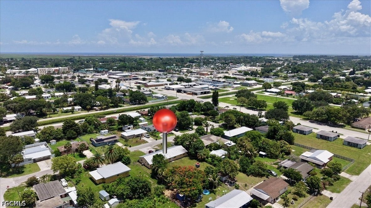 330 W Obispo Avenue