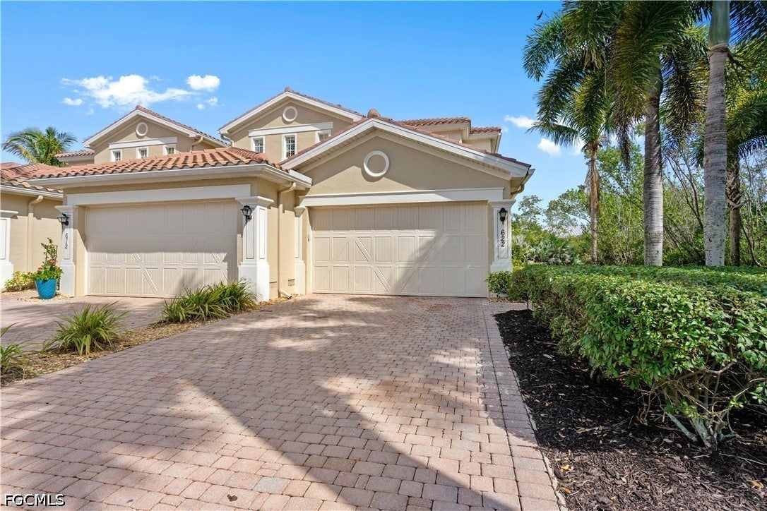 14941 Reflection Key Circle 622
