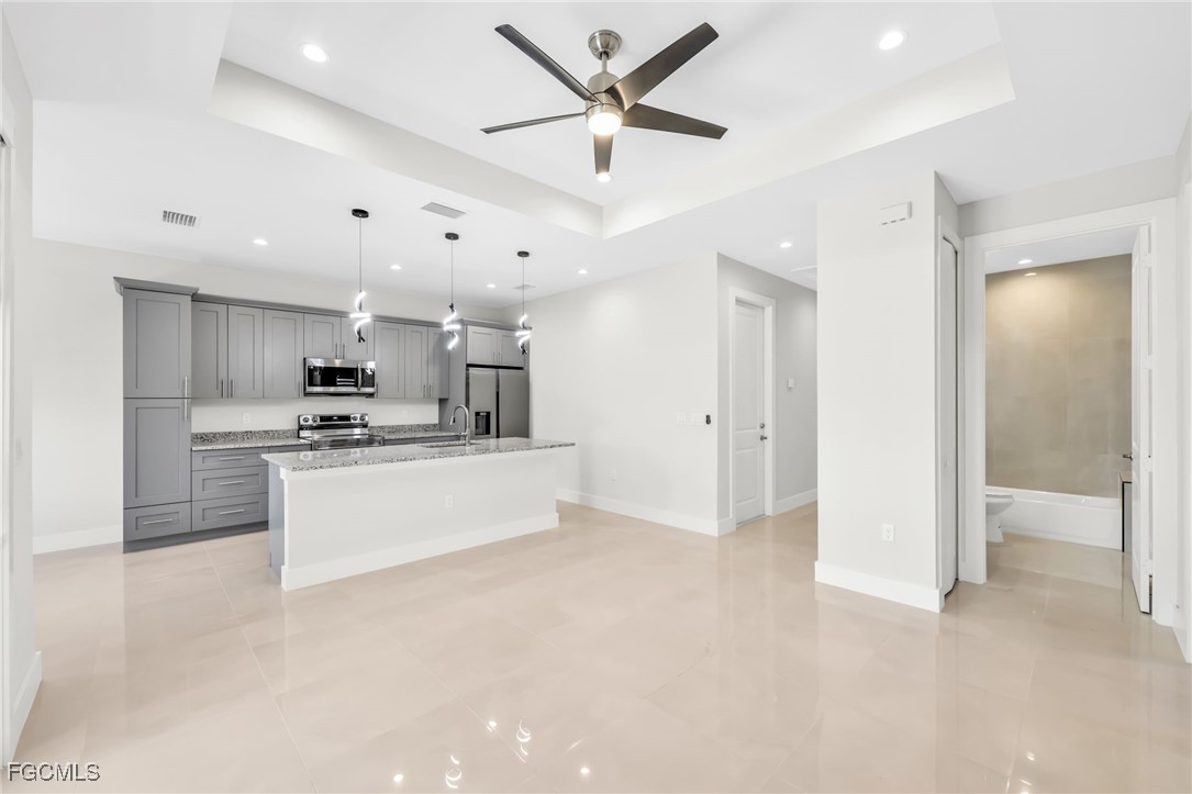 8771/8773 Buckingham Road