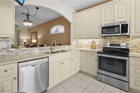 8103 Woodridge Pointe Drive Fort Myers FL 33912