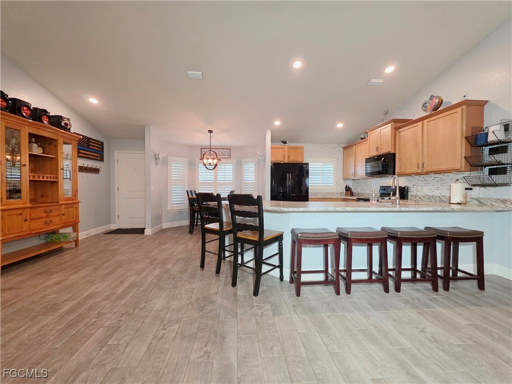 2727 NW 29th Terrace