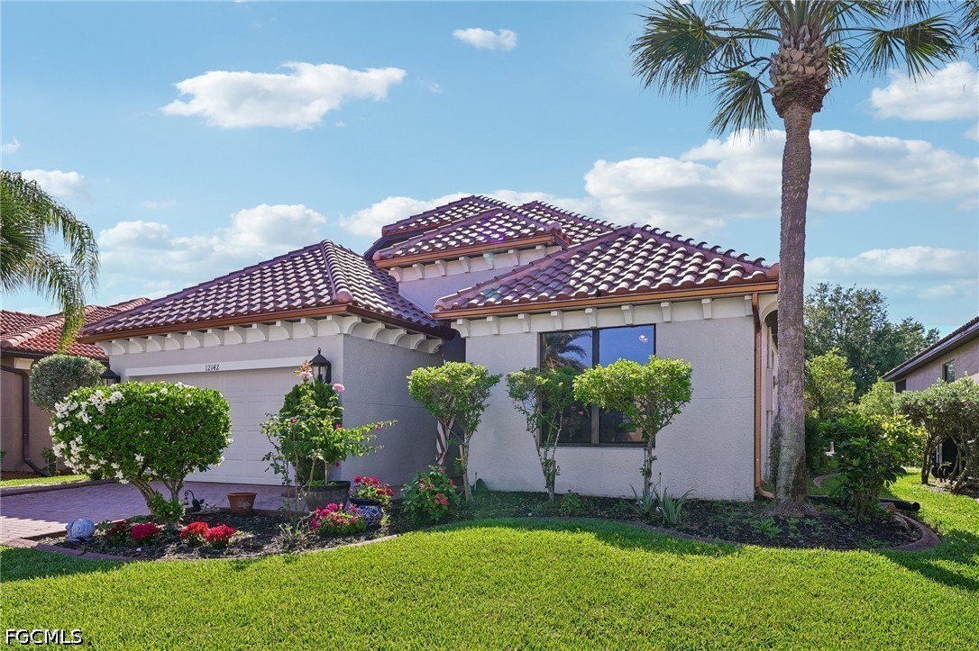 12142 Country Day Circle