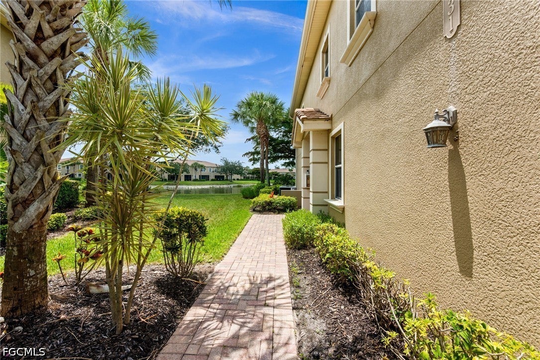 3231 Cottonwood Bend 301