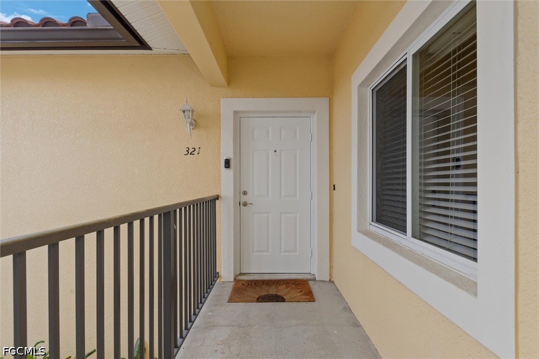 7196 N Plum Tree 321