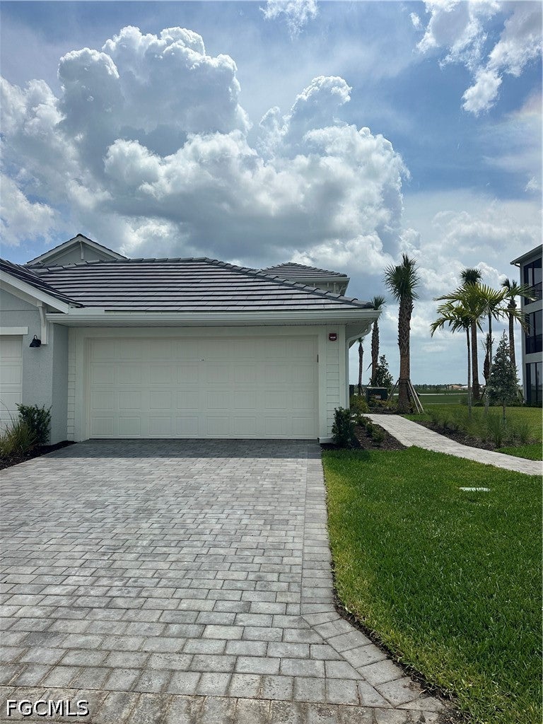 Photo 1 of 27 — 15265 Green Acres Avenue 228, Punta Gorda, FL 33982