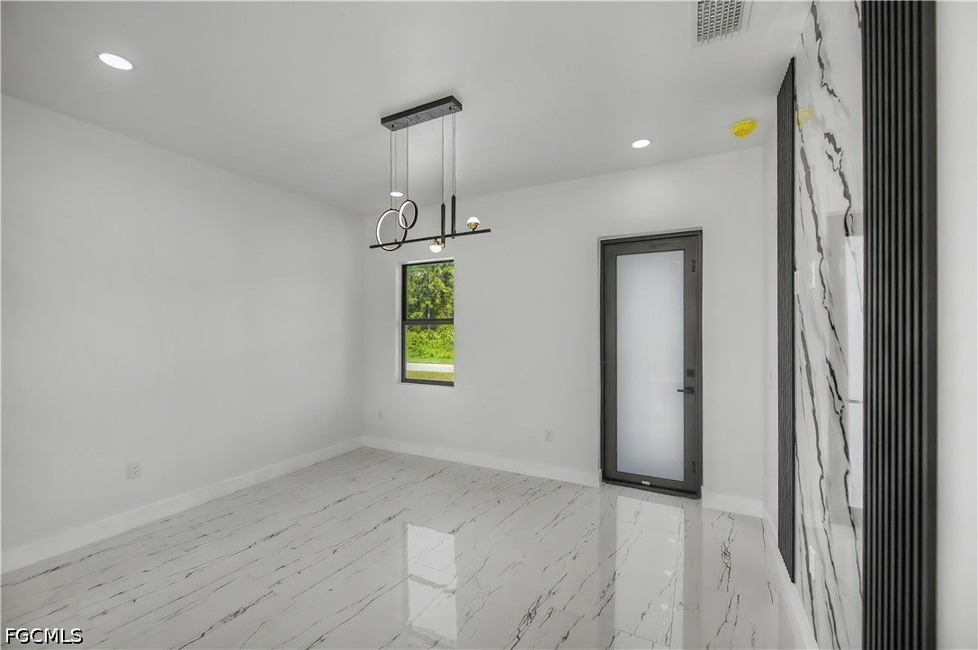 3121 69th Street W