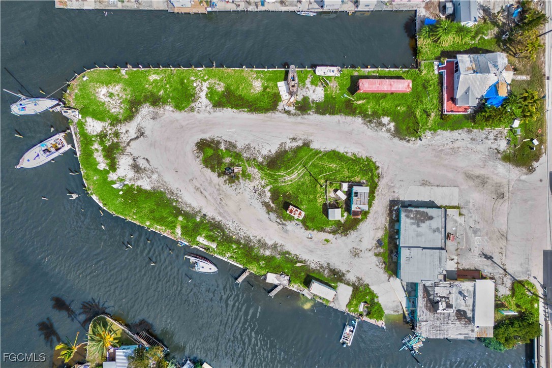 4520 and 4530 Pine Island Road NW