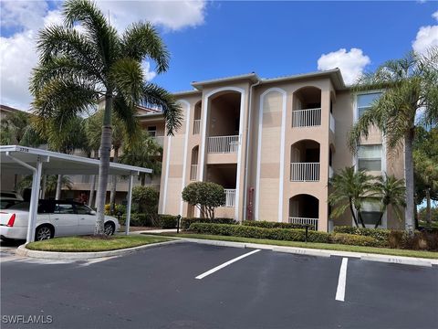 2710 Cypress Trace Circle 3015 Naples FL 34119