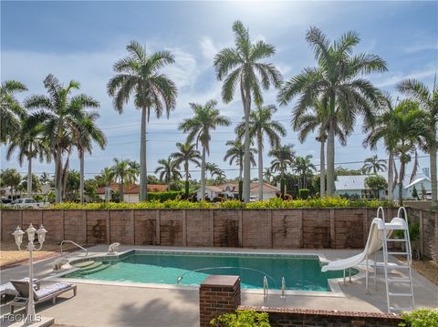 Tiny photo for 1334 Longwood Drive, Fort Myers, FL 33919 (MLS # 2025007435)