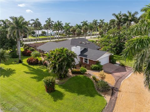 Tiny photo for 1334 Longwood Drive, Fort Myers, FL 33919 (MLS # 2025007435)