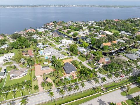 Tiny photo for 1334 Longwood Drive, Fort Myers, FL 33919 (MLS # 2025007435)