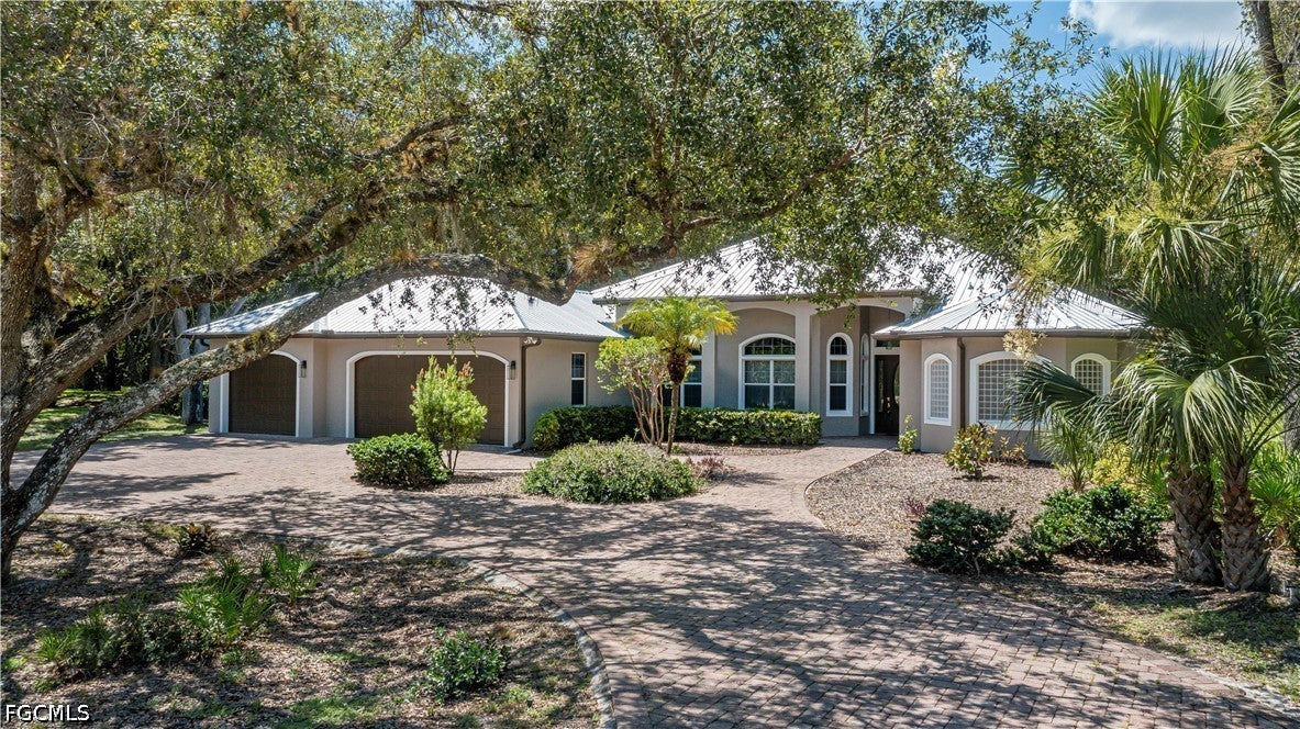 4033 Oak Haven Drive
