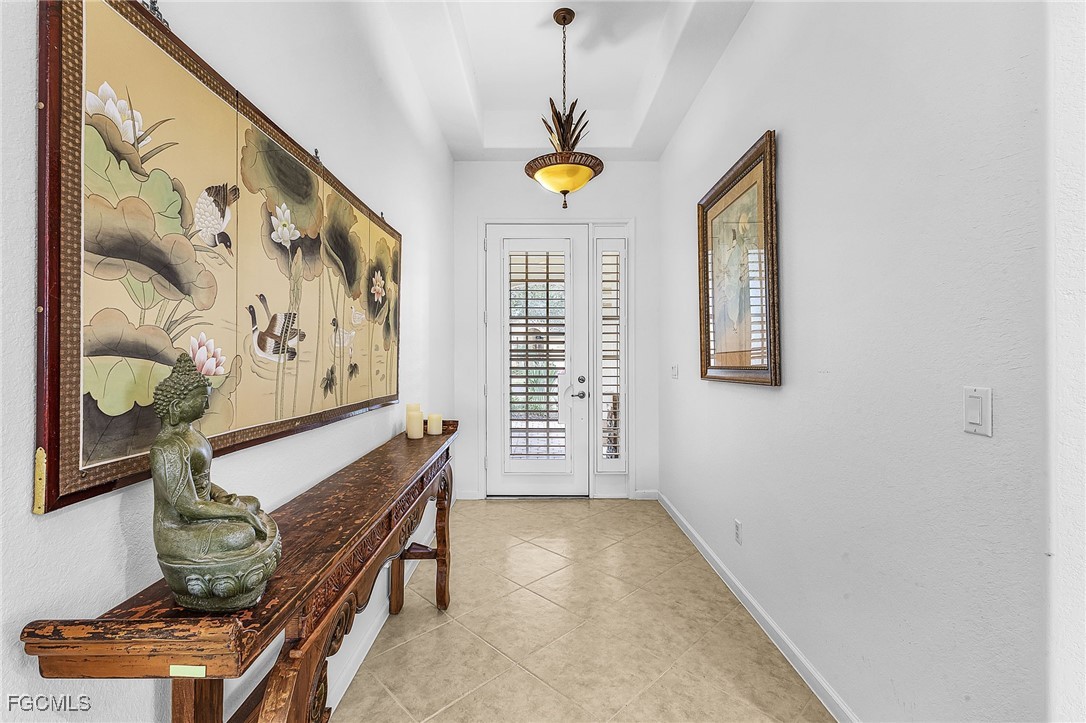 3900 Lakeview Isle Court