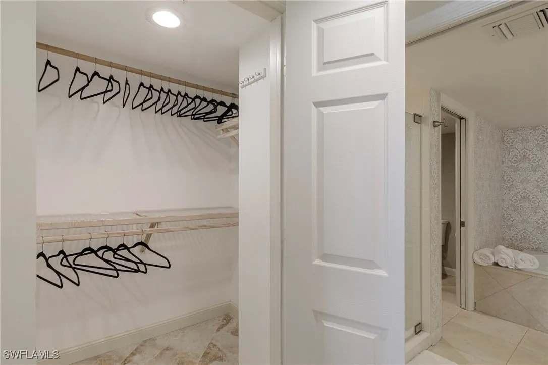 Naples, Florida 34108, United States, 2 Bedrooms Bedrooms, ,2 BathroomsBathrooms,Residential,Active,142354