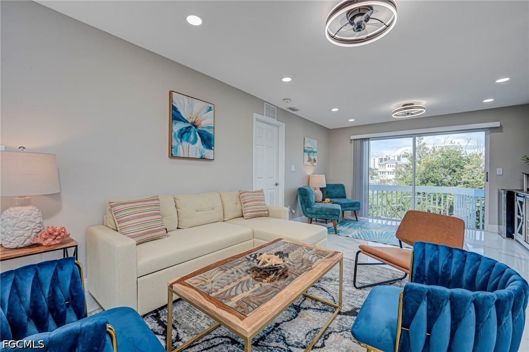 Fort Myers Beach, Florida, 33931, United States, 3 Bedrooms Bedrooms, ,2 BathroomsBathrooms,Residential,Active,2036046