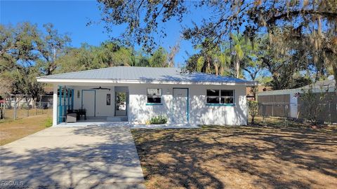 340 3rd Avenue Labelle FL 33935