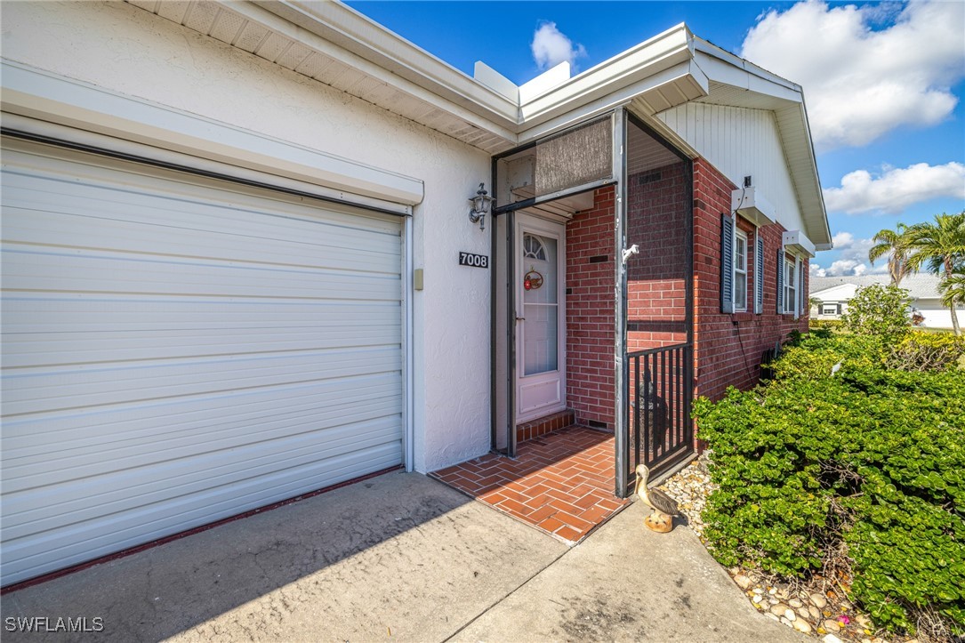 7008 Foxfire Drive