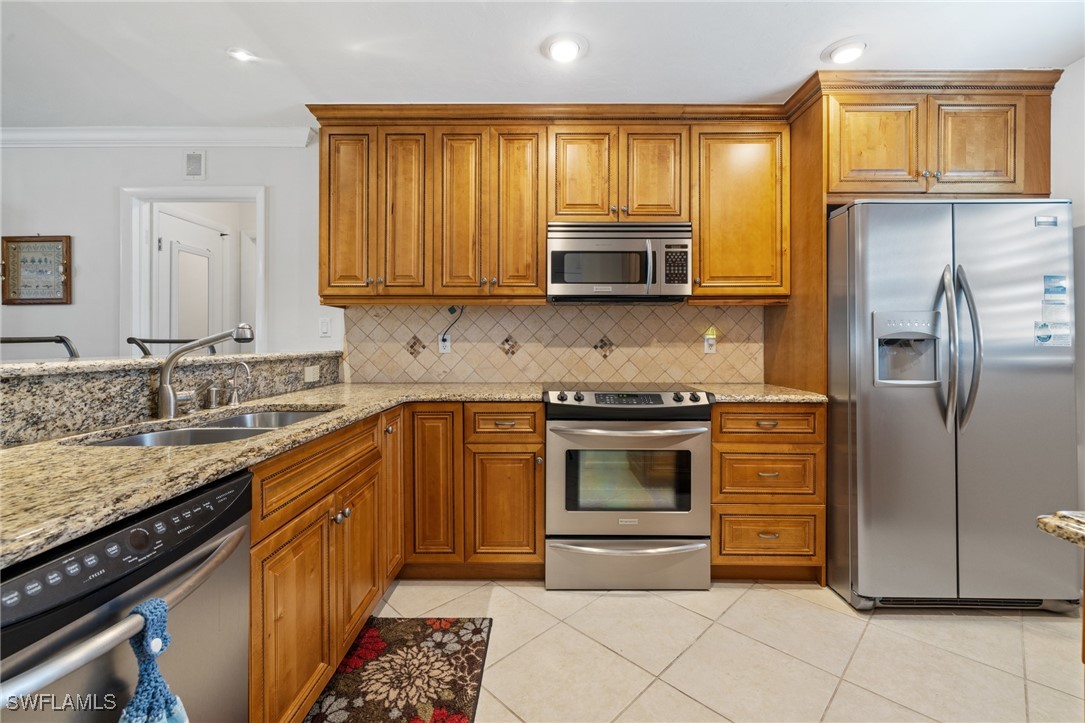 7008 Foxfire Drive