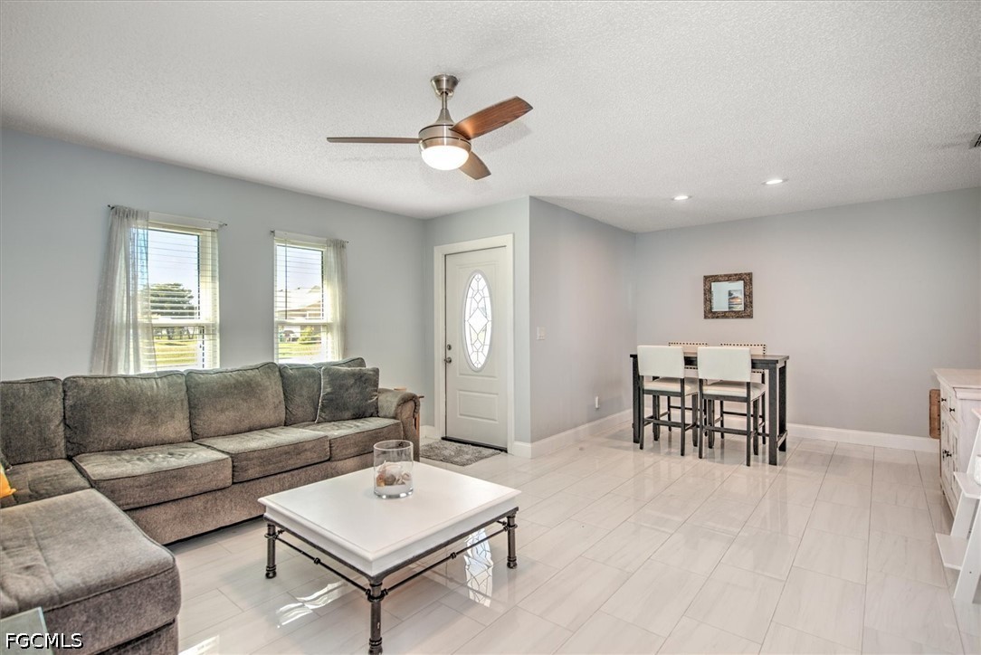 1817 SW 40th Street