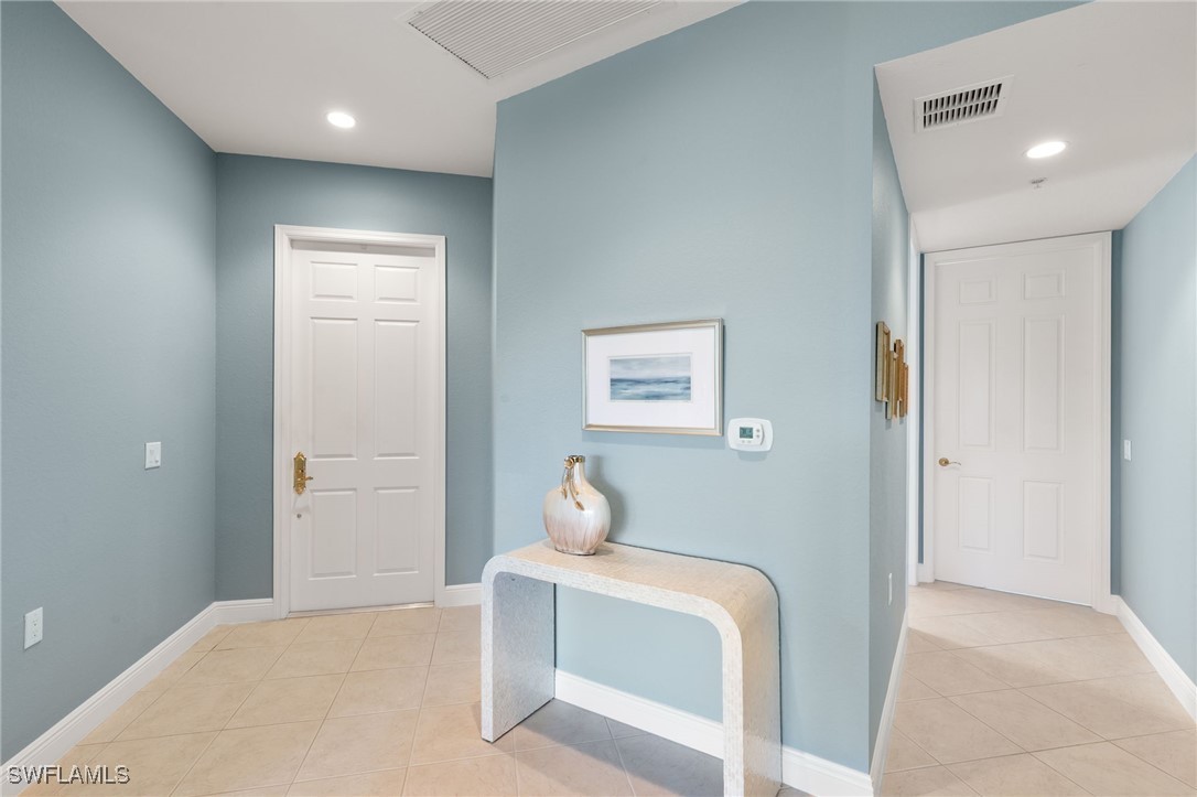9235 Tesoro Lane 4-102
