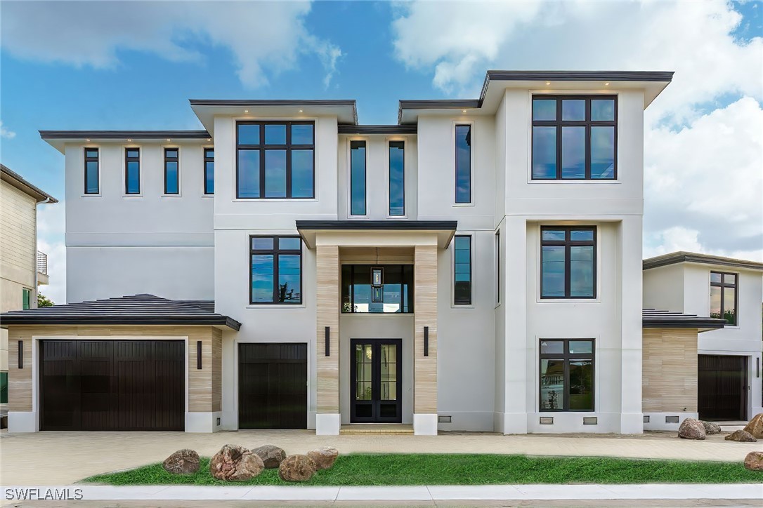 598 Spinnaker Drive