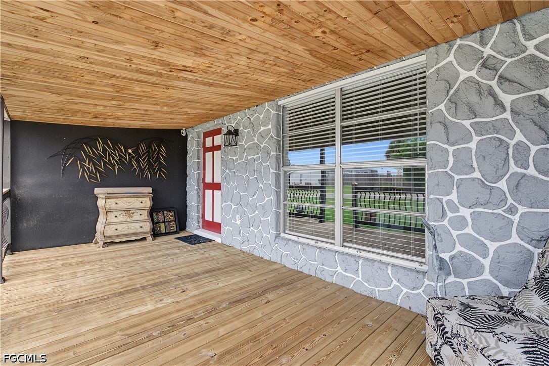 1151 Lovely Lane