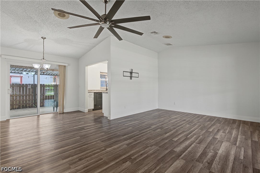 1151 Lovely Lane