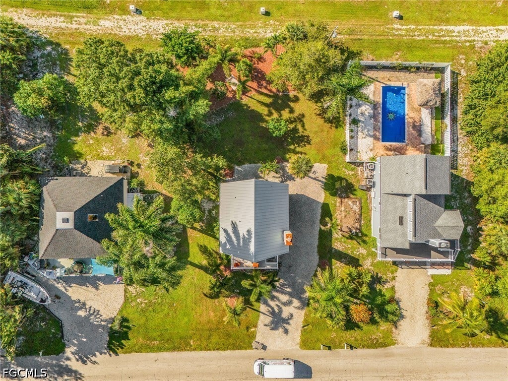 7443 Pomegranate Drive