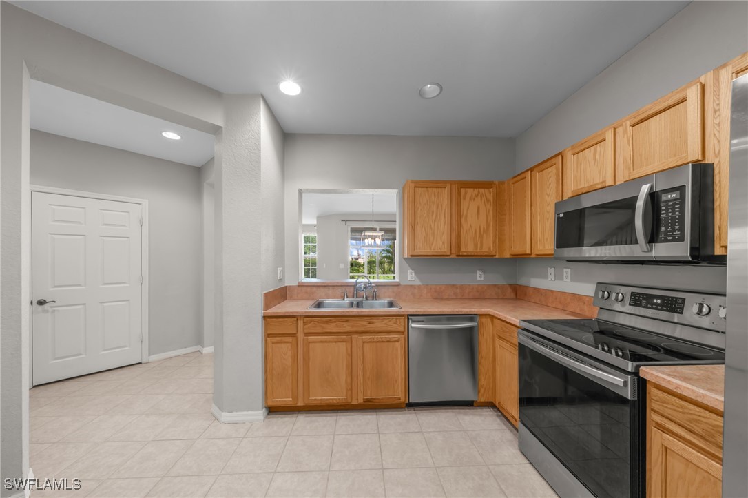 3844 Cherrybrook Loop