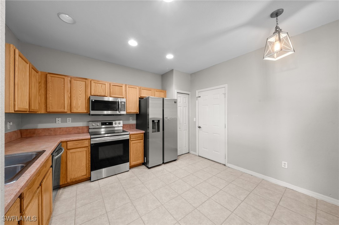 3844 Cherrybrook Loop