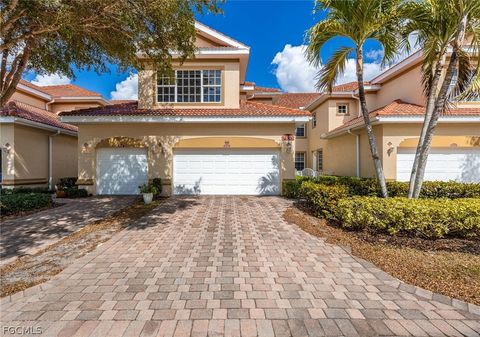 5550 Berkshire Drive 202 Fort Myers FL 33912