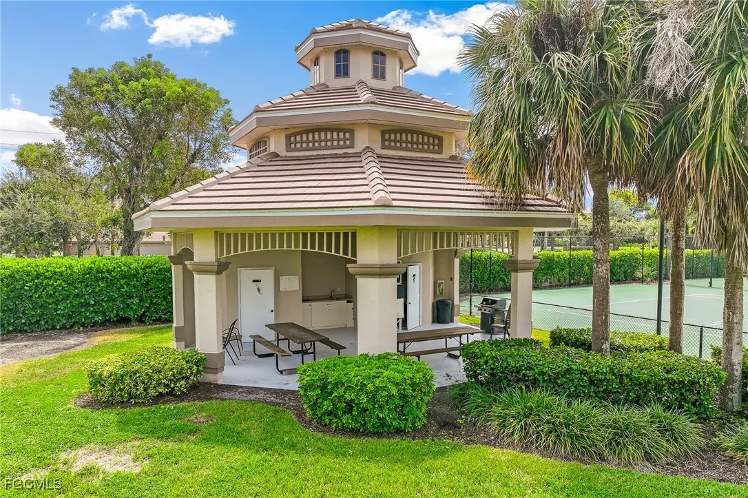 Fort Myers, Florida, 33908, United States, 4 Bedrooms Bedrooms, ,3 BathroomsBathrooms,Residential,Active,1953930