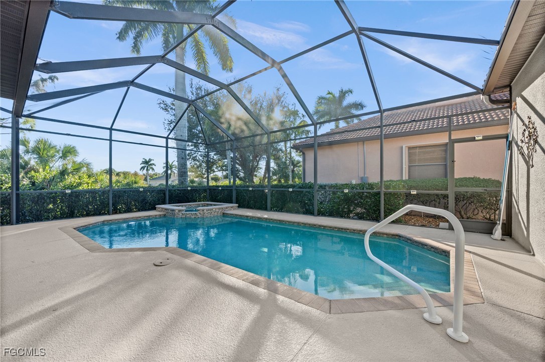 8922 Tropical Court S