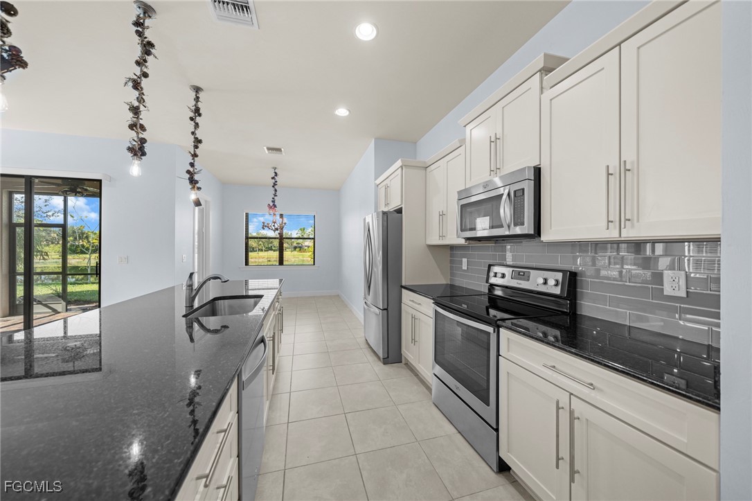 11720 Avingston Terrace