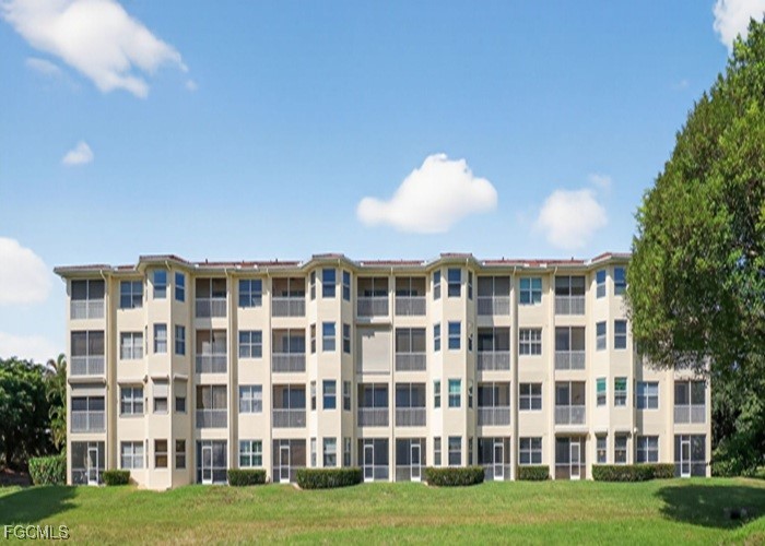 4013 Palm Tree Boulevard 306