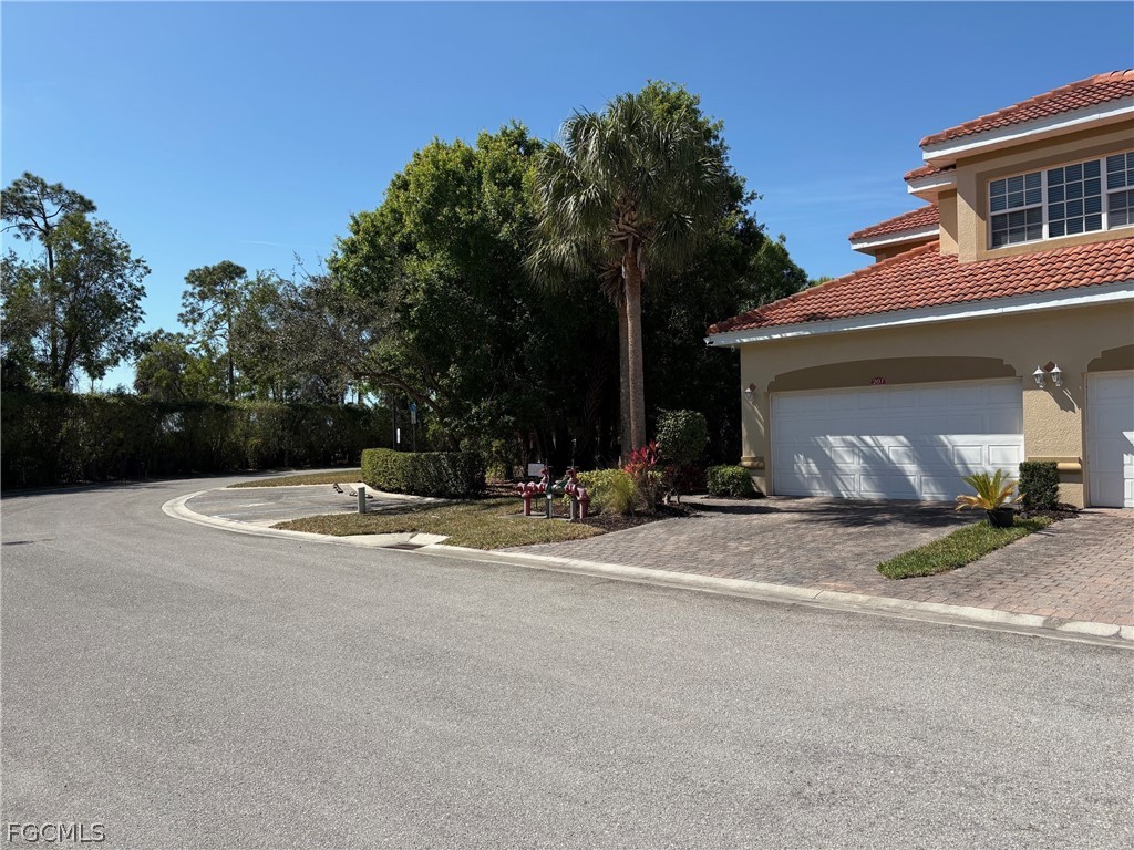 5670 Chelsey Lane 101