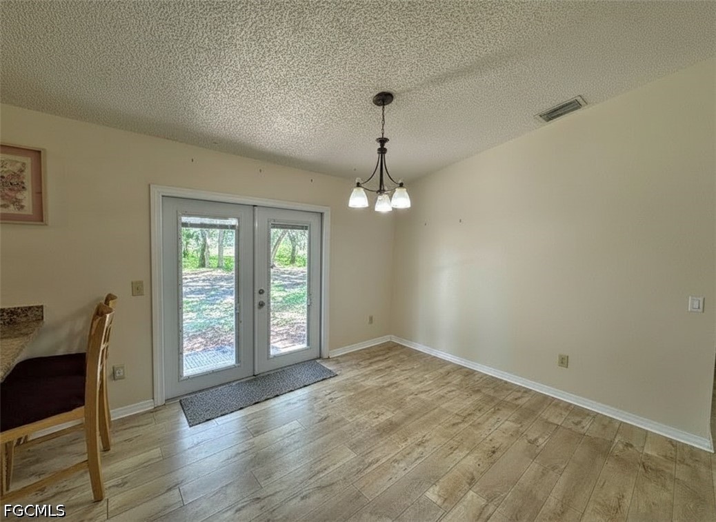 4005 E Sunflower Circle